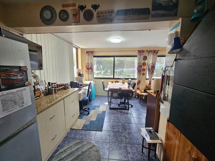 3 Bedroom Property for Sale in Herolds Bay Western Cape